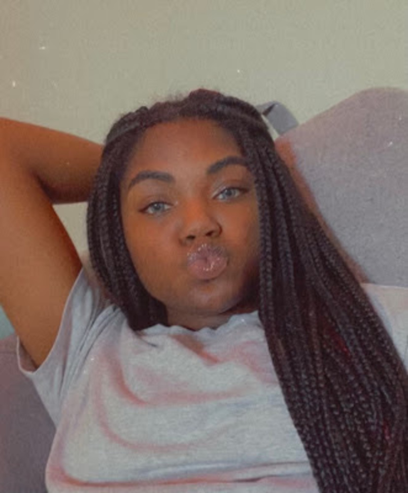 Meet your Posher, Alexus